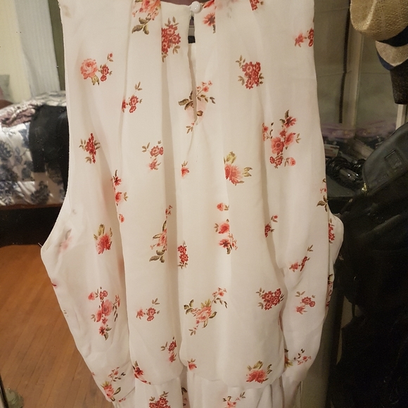 New dress - Picture 2 of 3